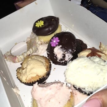 Georgetown Cupcake - those were some of the cupcakes we received - Cupcakes Near Me - Washington, DC, District of Columbia Georgetown Cupcake - those were some of the cupcakes we received - Cupcakes Near Me - Washington, DC, District of Columbia