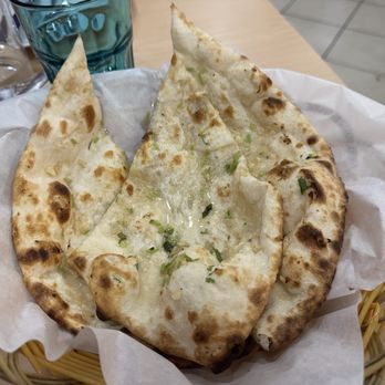 Indian Curry Corner - Garlic naan~ - Indian Near Me - Vancouver, British Columbia