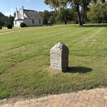 Stonewall Jackson Shrine - Local Flavor Near Me - Woodford, Virginia