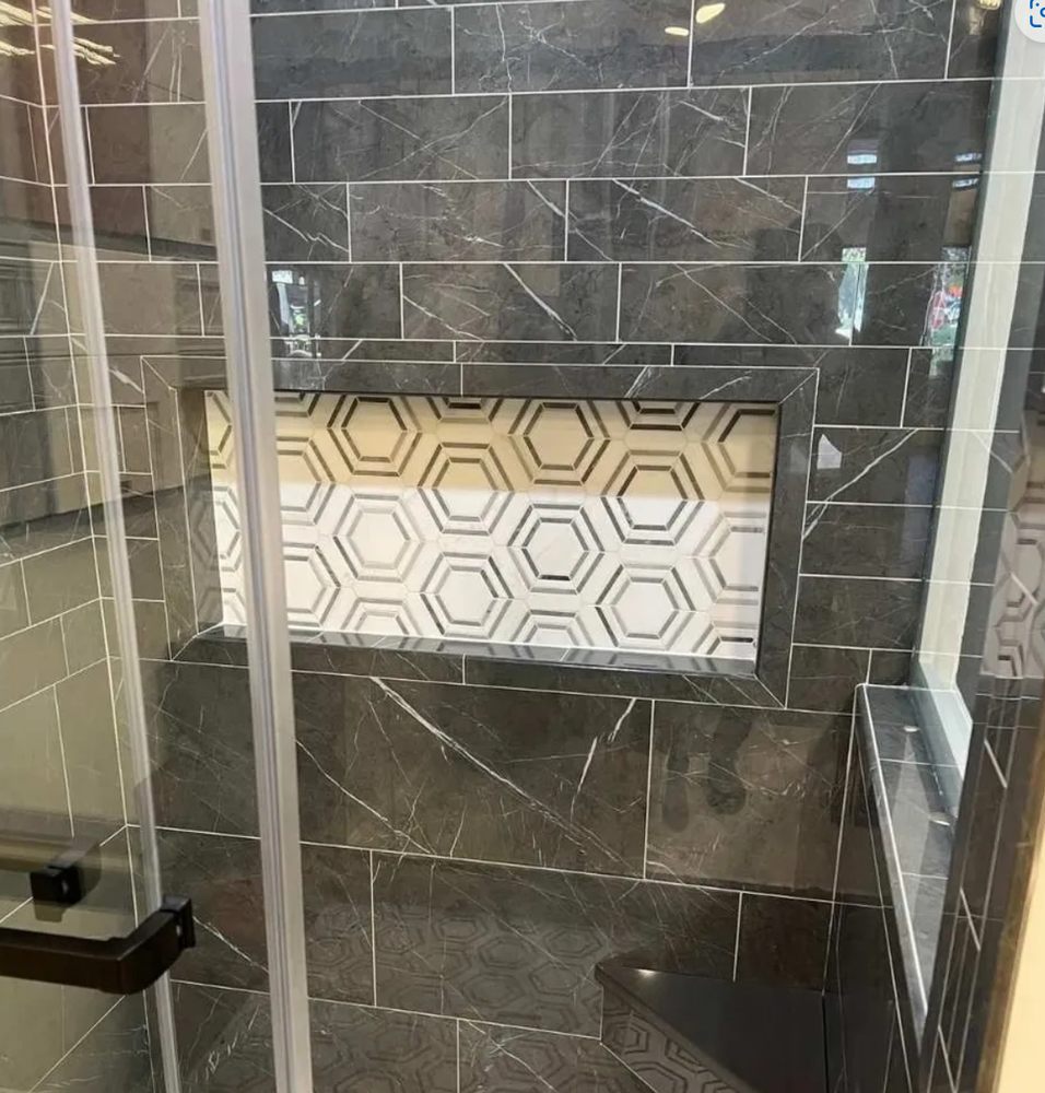 Slide of Dreamline Design