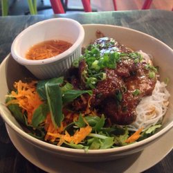 Bun thit nuong