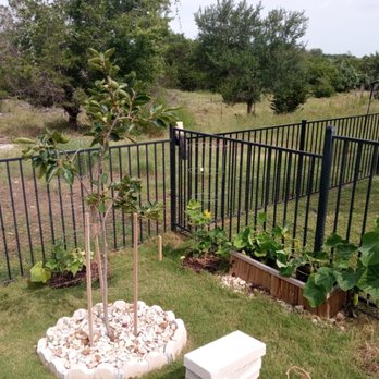 Golden Hawks Skilled Service - Fences & Gates Near Me Golden Hawks Skilled Service - Fences & Gates Near Me