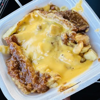 Frostop Drive-In - Chili cheese fries - American Near Me - Huntington, West Virginia