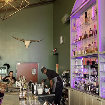 Morgan’s Cantina - Inside - bar view - master drink crafting in action - Diners Near Me - Fall River, Massachusetts