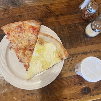 da-Angelo Pizzeria & Ristorante - Cheese slice and white slice - Pizza Near Me - Albertson, New York