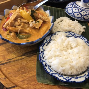 LaoTable - Red curry chicken - Laotian Near Me - San Francisco, California