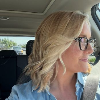 Fredericks Salon - Hair Salons Near Me - Shoreline, Washington