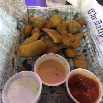 Shakerag Bar & Grill - Appetizer platter, Fried cauliflower , cheese sticks,mushrooms - Pubs Near Me - Mulberry Grove, Illinois Shakerag Bar & Grill - Appetizer platter, Fried cauliflower , cheese sticks,mushrooms - Pubs Near Me - Mulberry Grove, Illinois