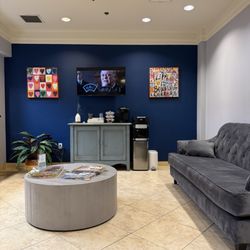 Dental Duo & Co - Waiting room with complimentary tea & coffee