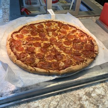 Round Table Pizza - Pizza Near Me - Pittsburg, California