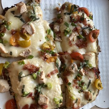 99 Craft Pizza - Chicken garlic pizza - Pizza Near Me - Fresno, California