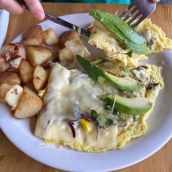 Stacks Pancake House - Home Fried Potatoes, Avocado Omelette w/ mushrooms & Swiss cheese - Breakfast & Brunch Near Me - Dana Point, California Stacks Pancake House - Home Fried Potatoes, Avocado Omelette w/ mushrooms & Swiss cheese - Breakfast & Brunch Near Me - Dana Point, California