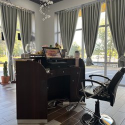 Noire Nail Bar