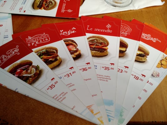 Le Grand Burger by null