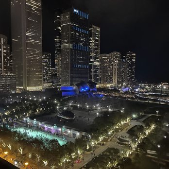 Cindy's Rooftop - The View - New American Near Me - Chicago, Illinois Cindy's Rooftop - The View - New American Near Me - Chicago, Illinois