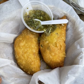 Escala - Empanadas - Colombian Near Me - Los Angeles, California Escala - Empanadas - Colombian Near Me - Los Angeles, California