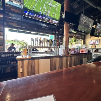 Social House Kitchen & Tap - Inside - New American Near Me - South Riding, Virginia
