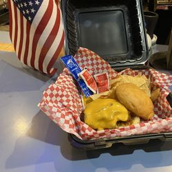 Best Buds Pizzeria - Best buds burger