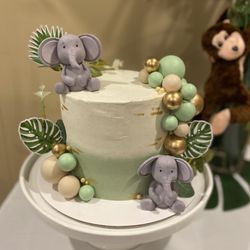 Cait Bakes