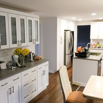 Makswell Construction - A Redmond kitchen remodel done by Makswell Construction. - General Contractors Near Me