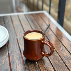 El Arroyo - Coffee Outside Seating