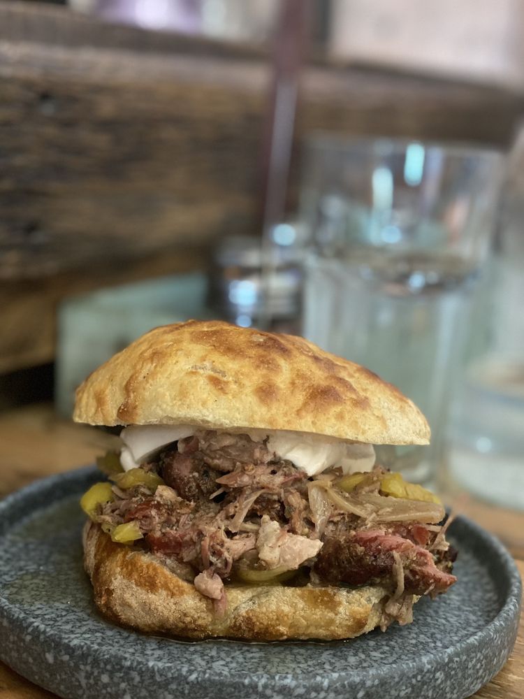 Ava’s Kitchen & Bar