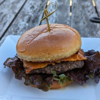Begonias - Burnt cheese burger - Desserts Near Me - McMinnville, Tennessee Begonias - Burnt cheese burger - Desserts Near Me - McMinnville, Tennessee