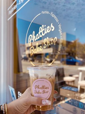 Phatties Bake Shop by null