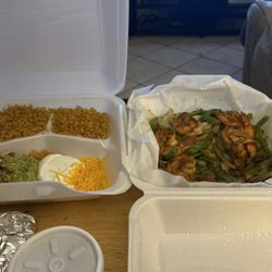9ers Grill - I ordered the shrimp fajitas for $22 and I received 6 shrimp on a mound of veggies.