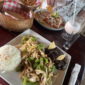 19.5 Km Restaurant - Chicken Fajitas and Ceviche - Seafood Near Me - Cancún, ROO 19.5 Km Restaurant - Chicken Fajitas and Ceviche - Seafood Near Me - Cancún, ROO