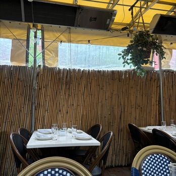 Bar Charley - Patio - Steakhouses Near Me - Washington, DC, District of Columbia Bar Charley - Patio - Steakhouses Near Me - Washington, DC, District of Columbia
