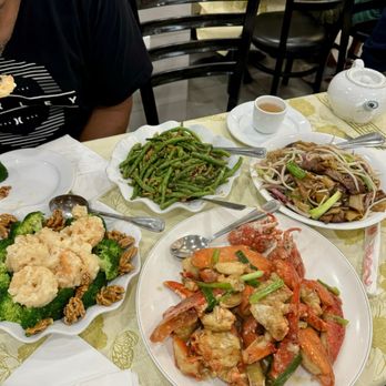 Golden Wonton King - Cantonese Near Me - Flushing, New York