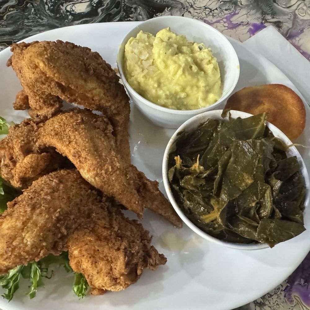 Southern Comfort Restaurant - Fried chicken wings, potato salad, collard greens, and cornbread - Southern Near Me - Hampton, Virginia Southern Comfort Restaurant - Fried chicken wings, potato salad, collard greens, and cornbread - Southern Near Me - Hampton, Virginia