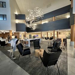 Cedar & Sage Grill House - Lobby
