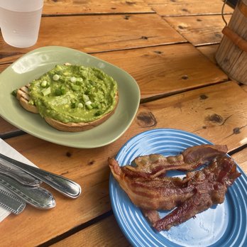 Cru Cafe - Breakfast & Brunch Near Me - Newport, Rhode Island Cru Cafe - Breakfast & Brunch Near Me - Newport, Rhode Island