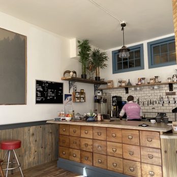 Plume Coffee Bar - Interior - Coffee & Tea Near Me - Silver Plume, Colorado Plume Coffee Bar - Interior - Coffee & Tea Near Me - Silver Plume, Colorado