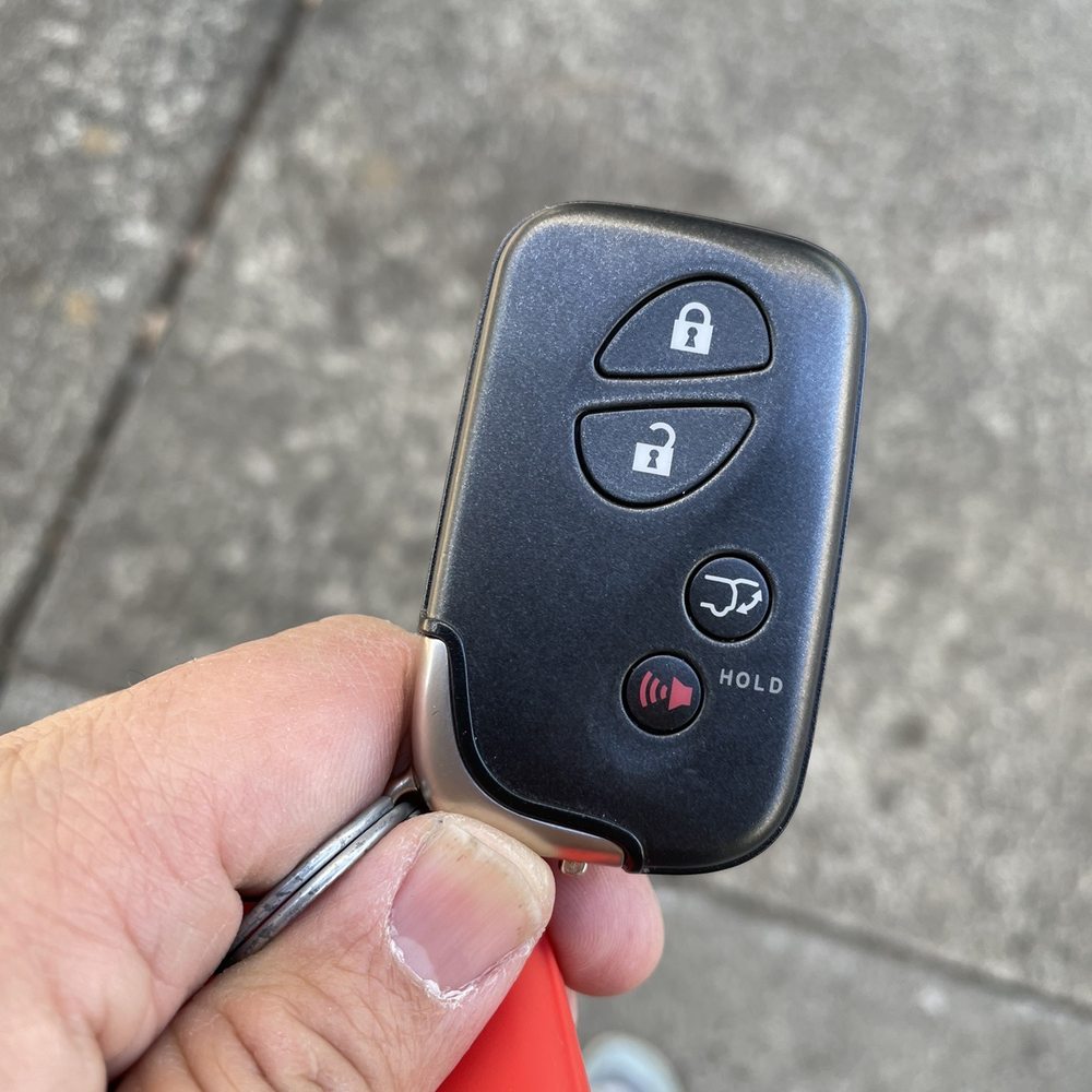 Tommy's Locksmith - Car key - Keys & Locksmiths Near Me Tommy's Locksmith - Car key - Keys & Locksmiths Near Me