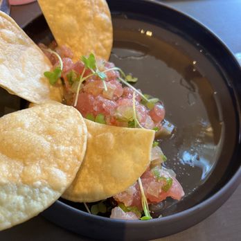 Solstice - Tuna tartare - New American Near Me - Irvine, California