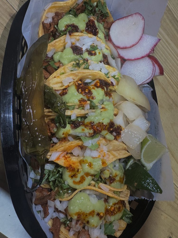 Tacos Belicos