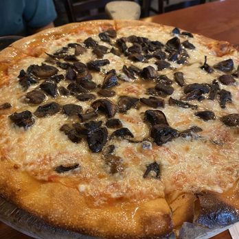 Davanti Enoteca - Del Mar - Mushroom pizza - Italian Near Me - Del Mar, California Davanti Enoteca - Del Mar - Mushroom pizza - Italian Near Me - Del Mar, California