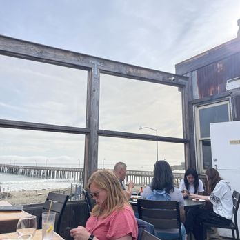 Schooners - Upstairs Patio view - Seafood Near Me - Cayucos, California Schooners - Upstairs Patio view - Seafood Near Me - Cayucos, California