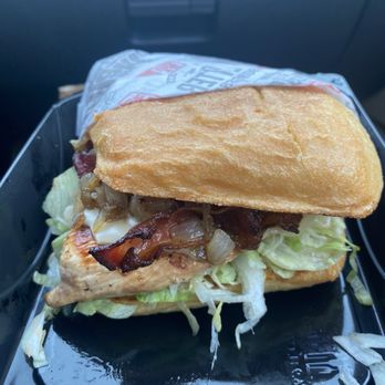 Habit Burger & Grill - Salad Near Me - Shoreline, Washington Habit Burger & Grill - Salad Near Me - Shoreline, Washington