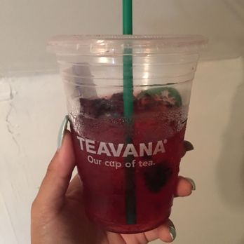 Starbucks - The usual.. very berry hibiscus - Coffee & Tea Near Me - Chicago, Illinois