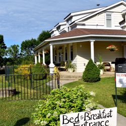 Prince Edward County Lavender - Bed and breakfast at the lavender farm