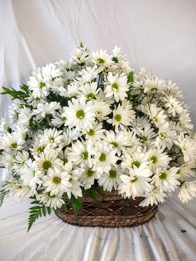 JOYCE’S FLORIST Updated September 2024 14 Photos 420 Rockmart Rd