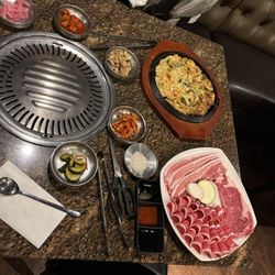 Kalbi King Korean BBQ & Sushi - Special combo #1