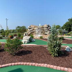 Three Oaks Golf Center - Beautiful and scenic course