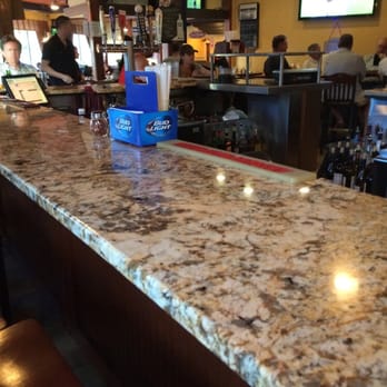 Briggs Corner Pizzeria - Another bar view - Pizza Near Me - Attleboro, Massachusetts