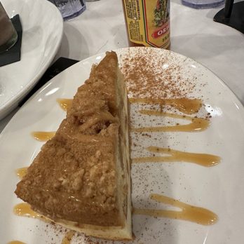 Black Walnut Café - CARAMEL APPLE CRUNCH CHEESECAKE - Cafes Near Me - Houston, Texas