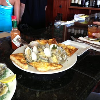 Paradise Beach Grille - An amazing Old Fashioned and way too salty clams - New American Near Me - Capitola, California Paradise Beach Grille - An amazing Old Fashioned and way too salty clams - New American Near Me - Capitola, California